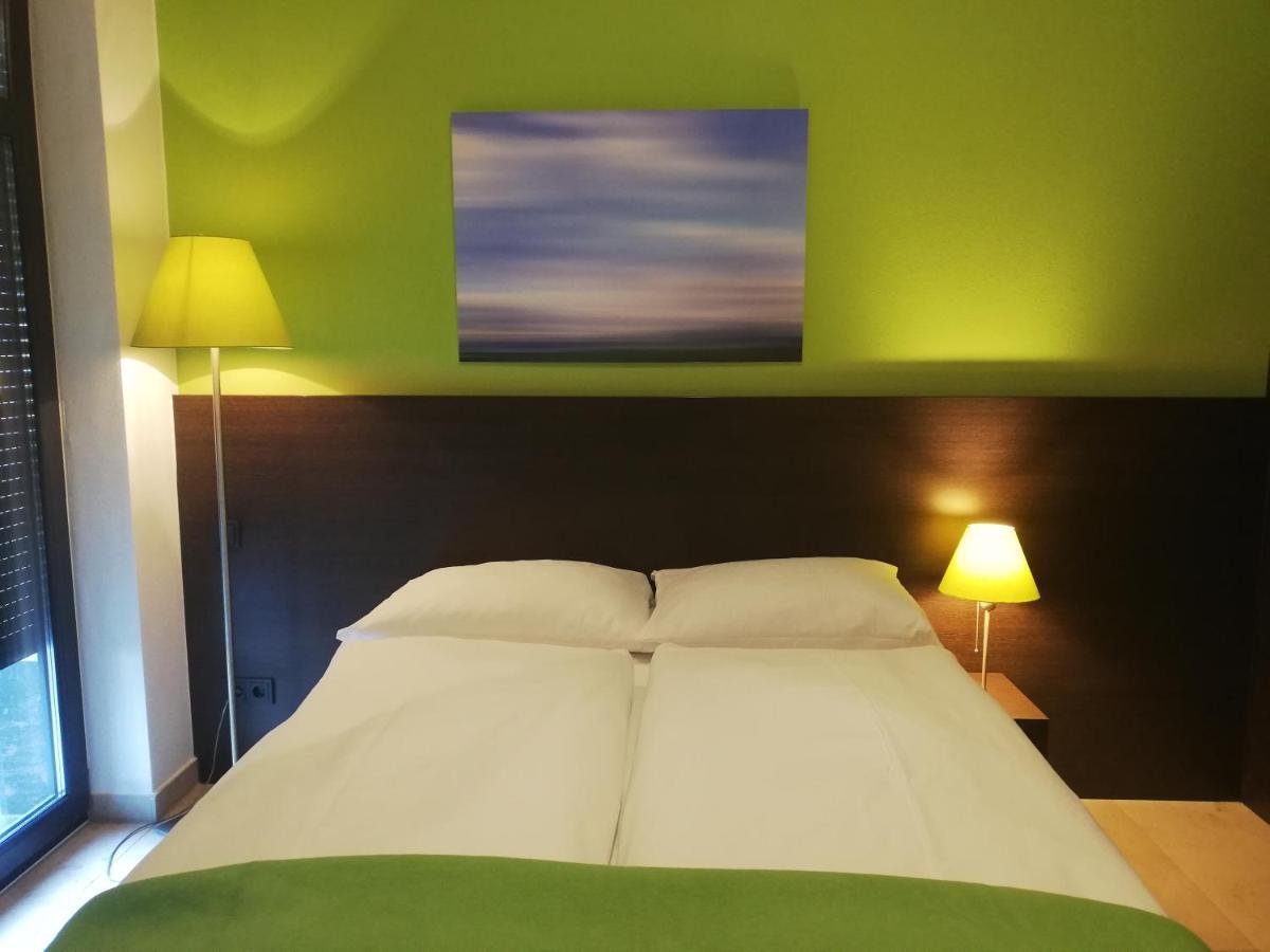 Kh Hotel Mit Restaurant Geisenfeld Esterno foto