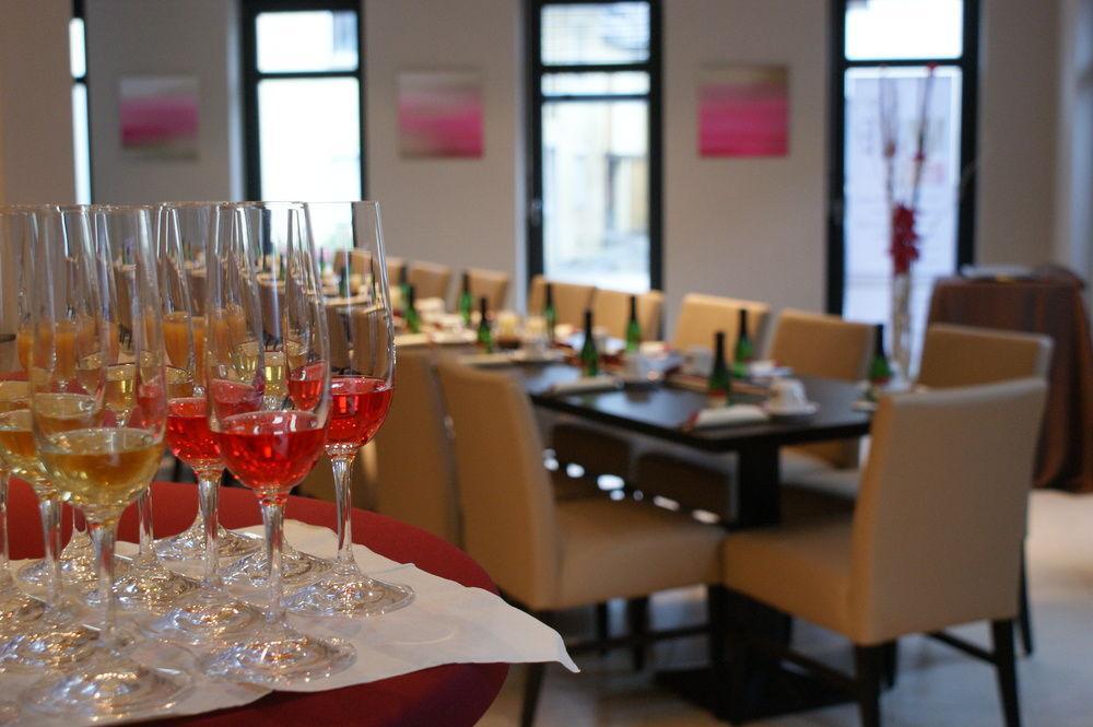 Kh Hotel Mit Restaurant Geisenfeld Esterno foto
