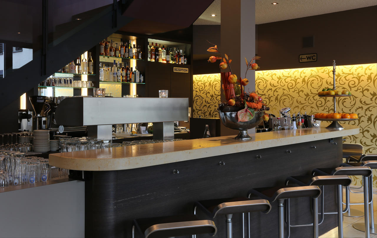 Kh Hotel Mit Restaurant Geisenfeld Esterno foto